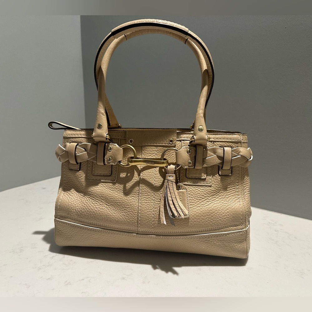 Coach Beige Pebbled Leather Hampton Tote Bag - Picture 6 of 16